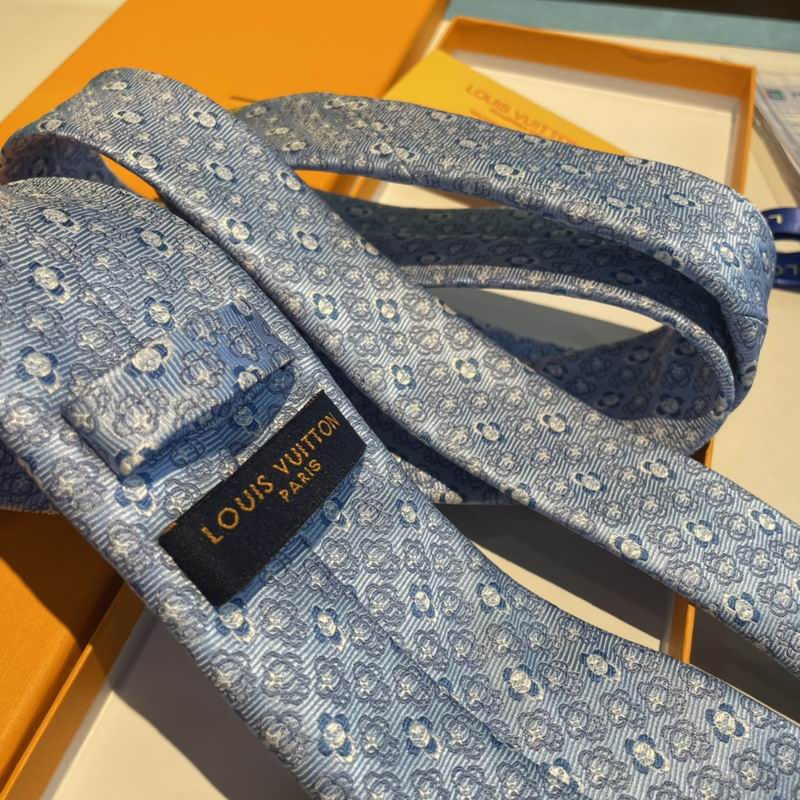 LV Tie hm (637)